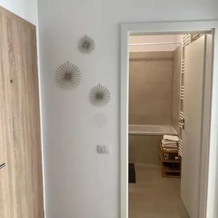 Apartment Deea H24