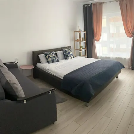 Deea H24 Apartment